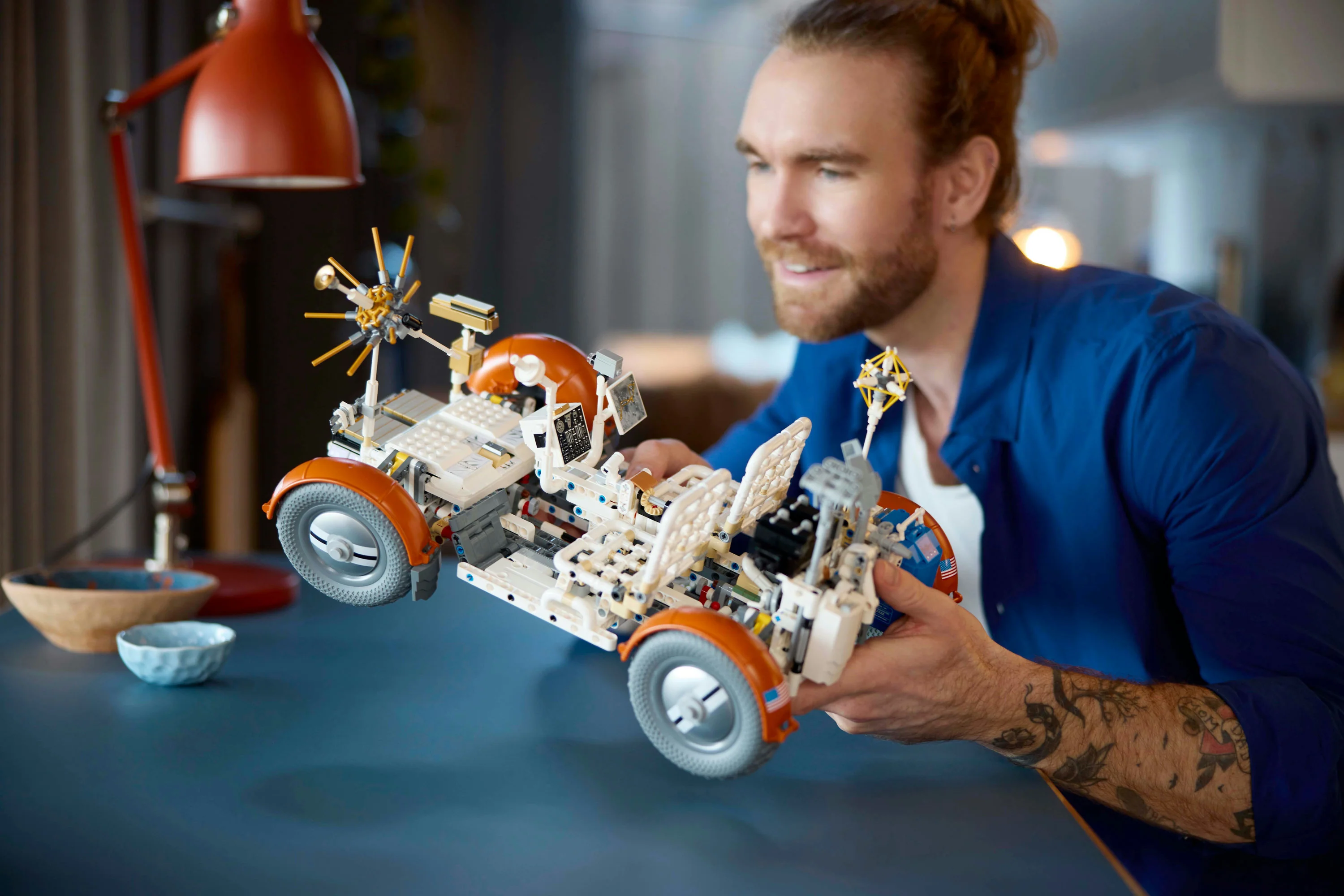 LEGO - Rover lunare NASA Apollo 42182 - Image 29